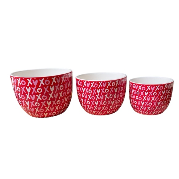 LOVE HUGS KISSES ♥️XO Patterned red bowl nested set 3 bowls soup cereal planters - Picture 2 of 6